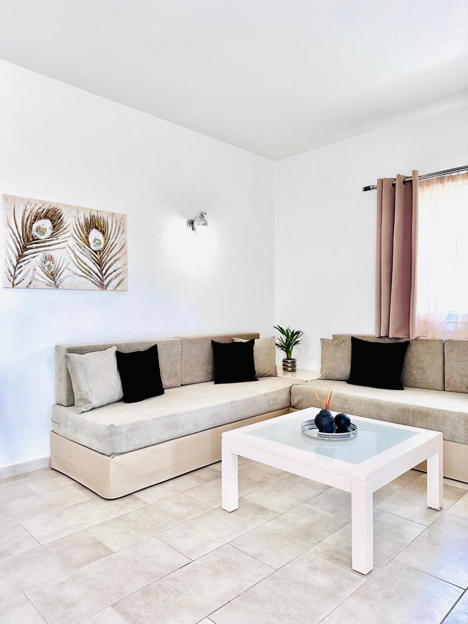 Xrysanthis Home Emporio  외부 사진